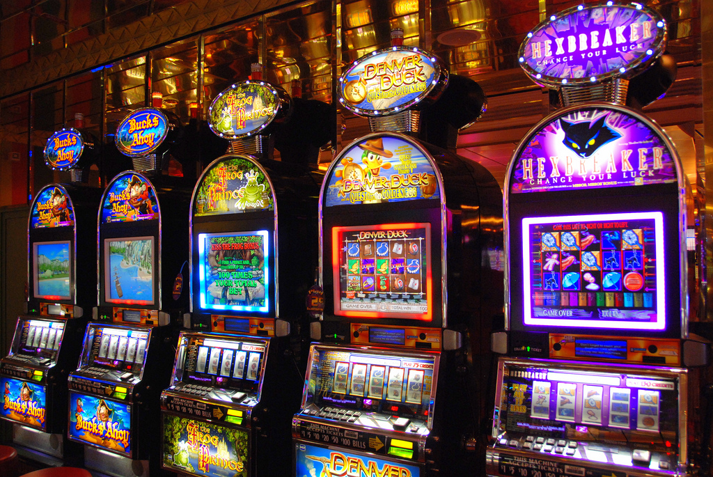 découvrez les meilleures stratégies pour optimiser vos chances de gagner aux machines à sous en ligne et dans les casinos terrestres. conseils experts et astuces pour maximiser vos gains sur les slots.