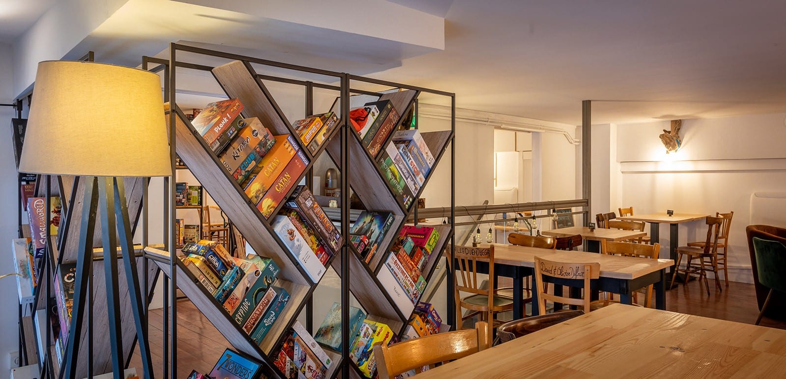 découvrez les meilleurs bars à jeux à lyon pour des moments conviviaux entre amis, avec une large sélection de jeux de société dans une ambiance chaleureuse.