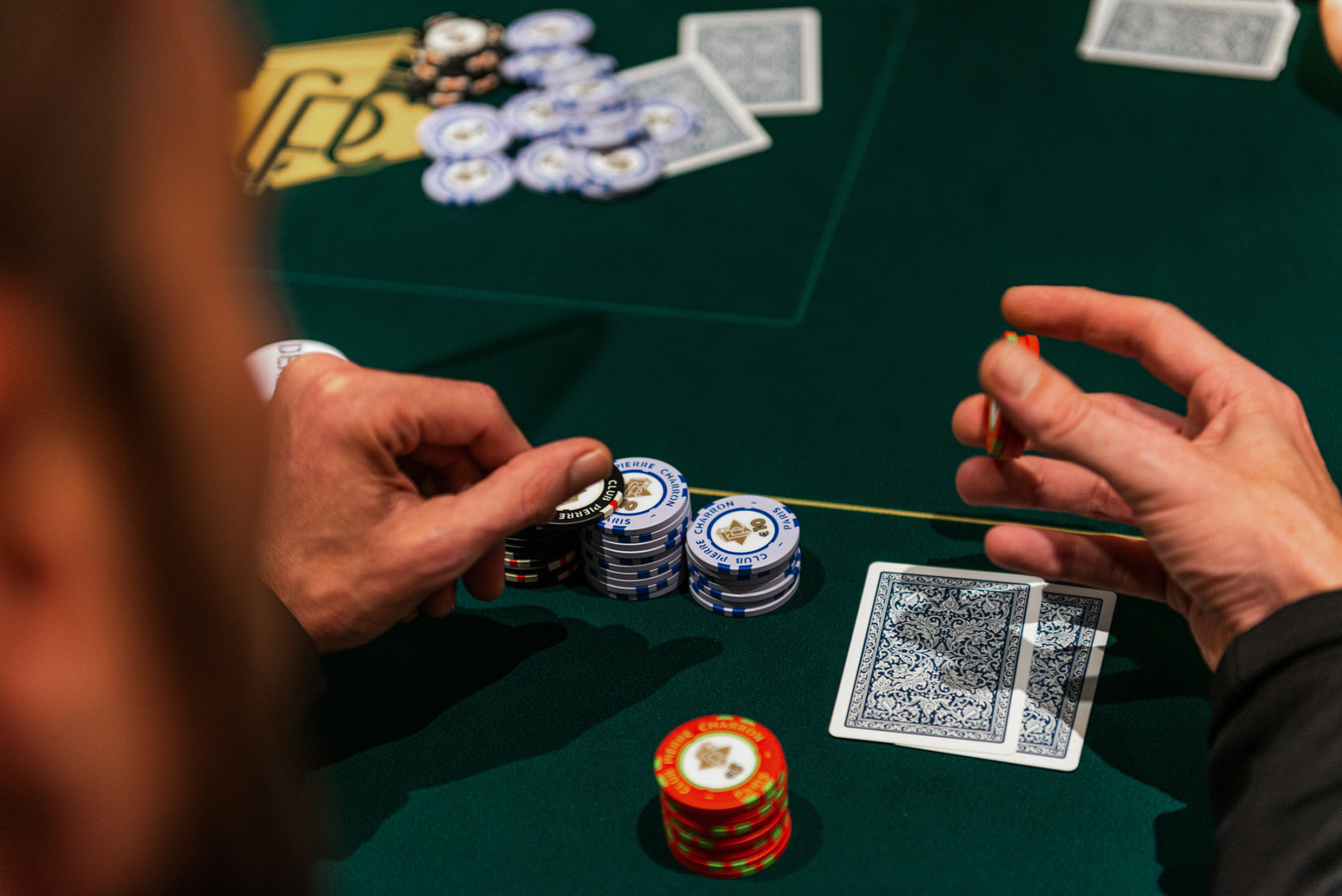 découvrez le casino st pierre : profitez des meilleurs jeux, astuces et conseils pour maximiser vos gains et vivre une expérience de jeu unique.