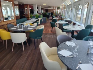 découvrez le casino du tréport : machines à sous, jeux de table, animations et restaurant face à la mer. profitez d’un cadre convivial pour vous divertir et tenter votre chance au cœur de la station balnéaire normande.